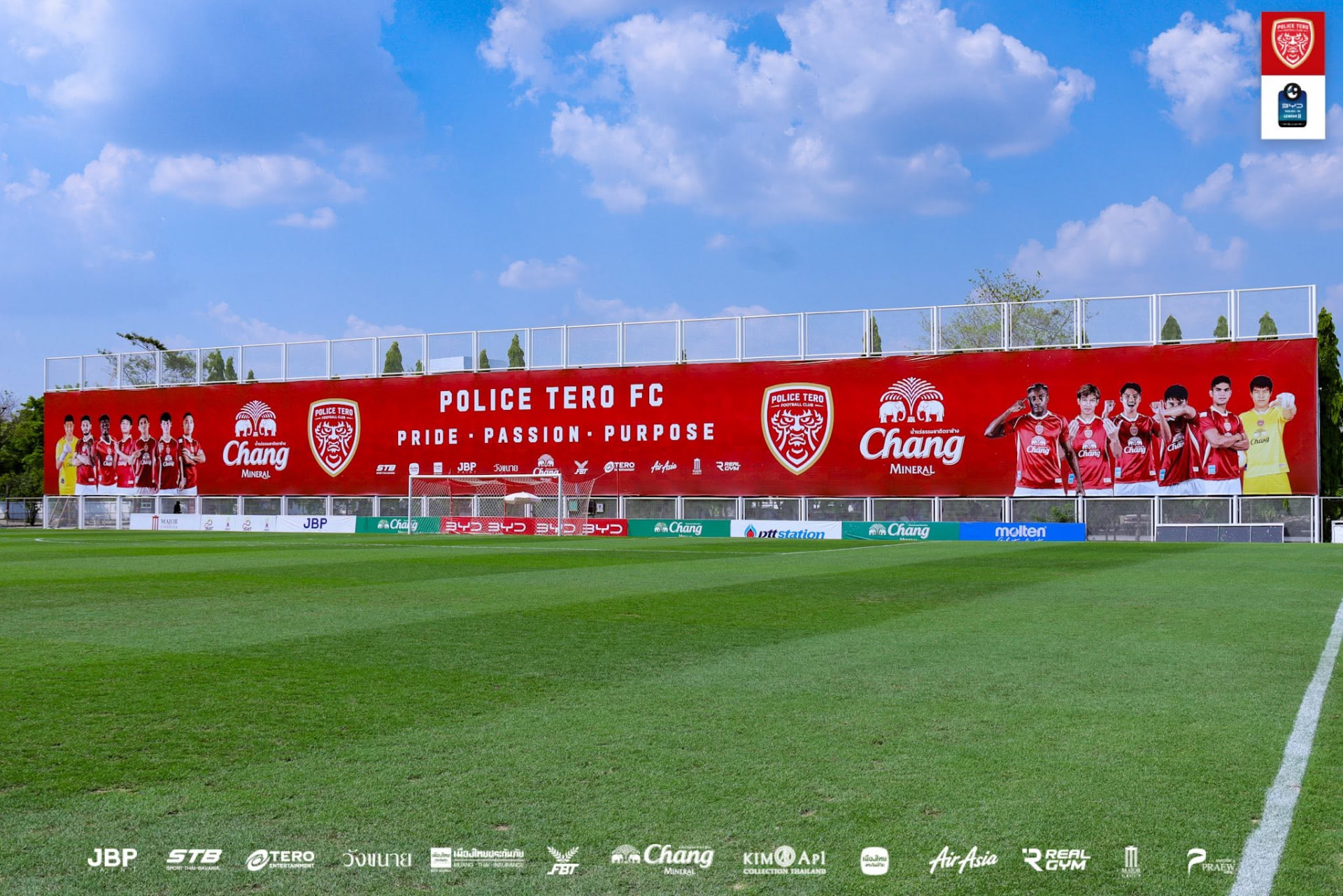 FIFA-quality Paspalum pitch